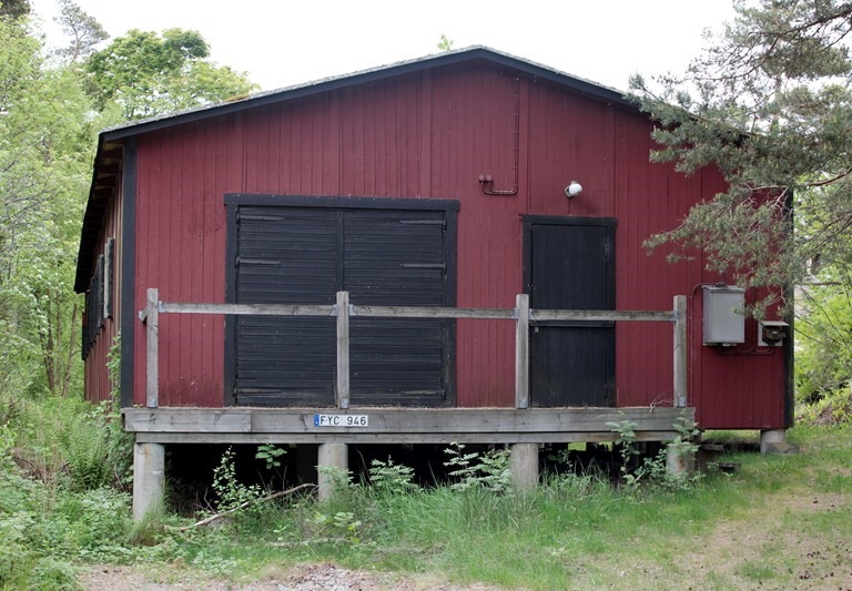 BYGGNAD PÅ OFRI GRUND - NYNÄSHAMN Fastigheten Nynäshamn Ankarvik 1:2 Ankarudden 2, 149 92 Nynäshamn. Belägen i Nynäshamn kommun och Ösmo-Torö församling. Skattesats 33,19. Vägbeskrivning Se karta.