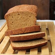 Menu 4 Meny 4 Joululimppu Kotileivottu leipä, Voi, margariini Jullimpa Hembakad bröd, Smör, margarin Juusto Kinkku Suolakurkku Ost Skinka Saltgurka Riisipuuro Luumukiisseli