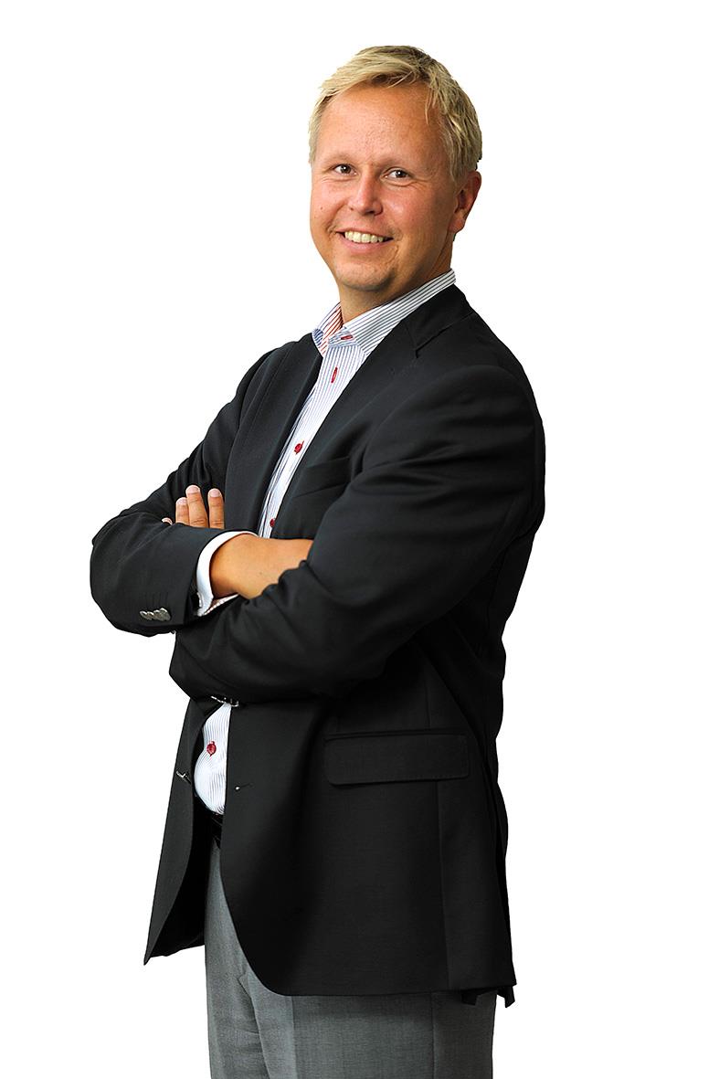VD HAR ORDET År 2015 är det första hela verksamhetsåret för SIG Invest AB (publ).