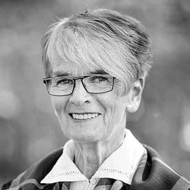 ELLA NILSSON FILOSOFIE HEDERSDOKTOR VID HUMANISTISKA FAKULTETEN Livslång kärlek till Västerbottens mat och kultur Ella Nilsson, född 1945 i Storuman, har gått en hushållsteknisk utbildning i