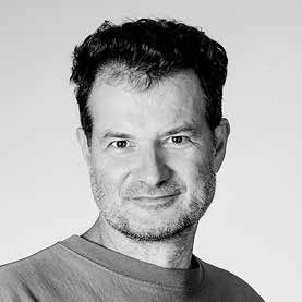 CHRISTOPH DRAEGER PROFESSOR I FRI KONST 1 OKTOBER 2015 De senaste nyheterna: Konst i efterdyningarna av 11 september Christoph Draeger föddes 1965 i Zürich, Schweiz.