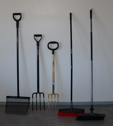 ansträngda, nivån av belastningen på olika kroppsdelar, den totala nivån av belastning, hur repetitivt arbete är och hur mycket skicklighet arbetet kräver (Bligård & Osvalder, 2012; Bligård &