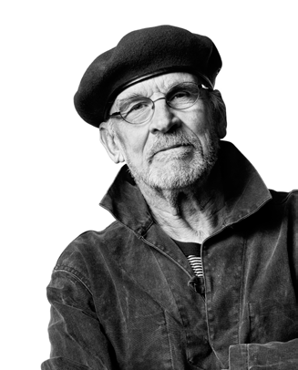 Bertil Vallien arbetar med en mytisk, drömsk och symbolisk motivvärld och bedriver vad han själv beskriver som en forskargärning, i nära samverkan med sina medarbetare, vilka flera har arbetat