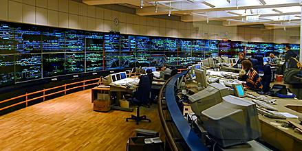 Järnvägssystemet Komplext system trafikalt, tekniskt och med många olika aktörer Järnvägen var en nationell angelägenhet (stambanor) resten lokalt/privat finansierat Militära skäl järnvägen