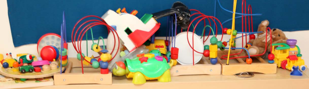 Rensa bland plastleksaker Rensa bort : leksaker som saknar CE-märkning eller som är märkta med plastsymbol 3, 6 eller 7 leksaker som inte uppfyller EU:s