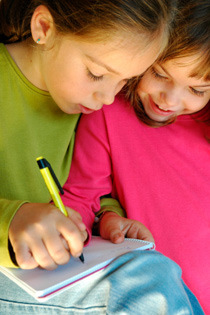 Inspirationsbrevet Låt stå 2 Förebyggande skolarbete är skolutveckling och skolutveckling är förebyggande All forskning pekar på att elever som lär sig, når sina kunskapsmål och presterar bra i