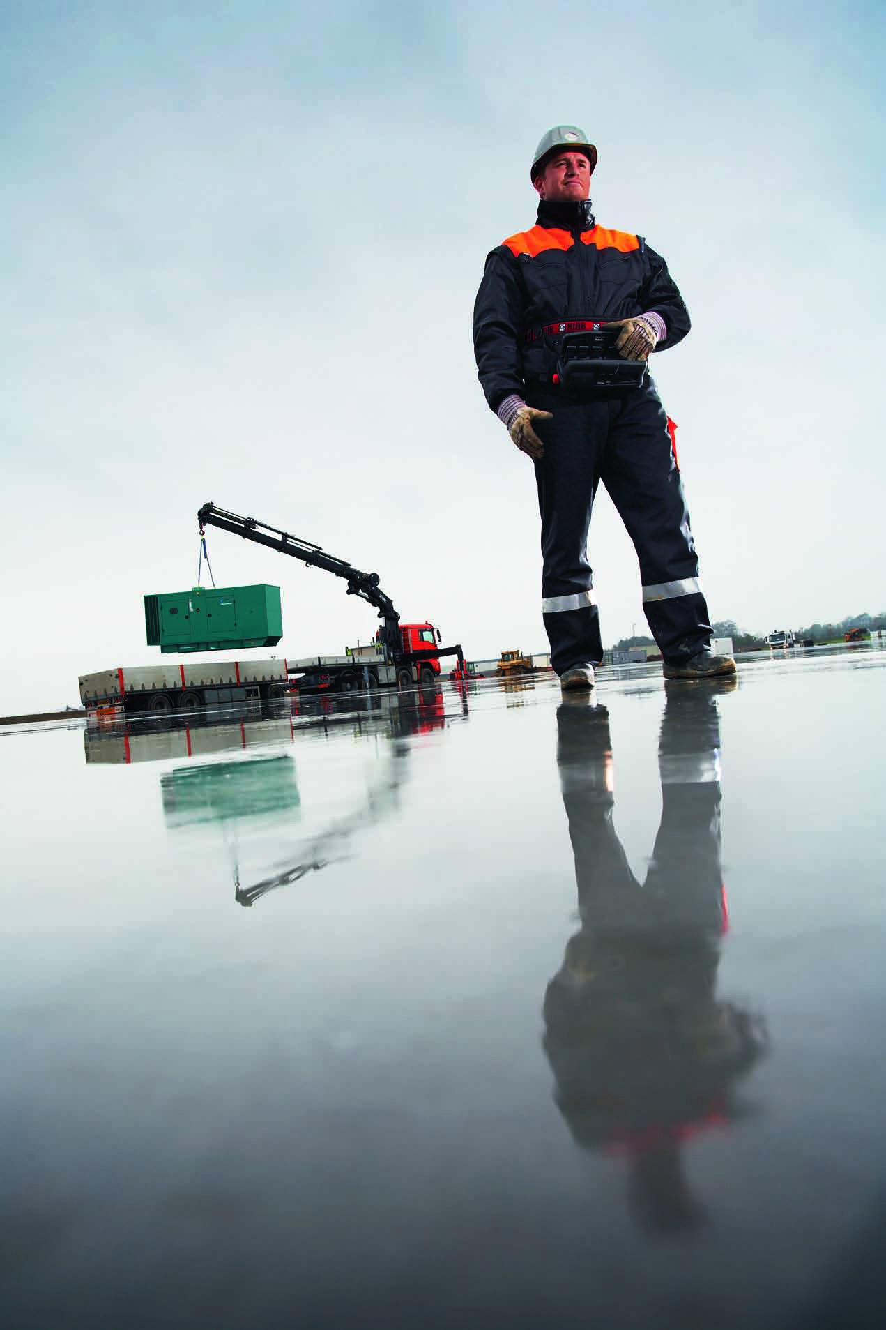 SpecialiSter på lasthantering Hiab är världsledande leverantör av vägburna lasthanteringslösningar. Kundnöjdhet är vår högsta prioritet.