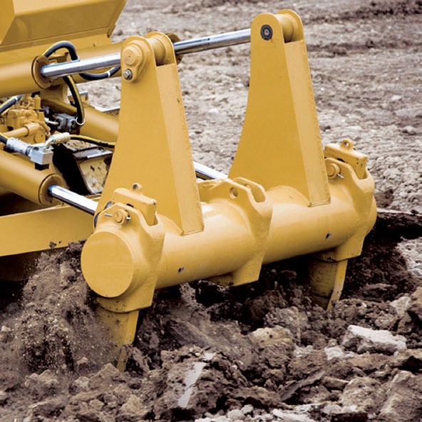 Utrustad för jobbet Optimera din maskin D7E har en robust konstruktion med enkel lyftcylinder.
