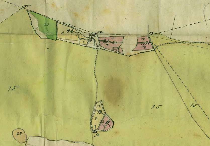 Hansdotter, båda födda på 1690-talet. Torpet benämns i källorna Vålbo mellan 1730 och 1811. En period förekommer även Vårdbro och senare växlar namnet mellan Vårdbo och Vålbo.