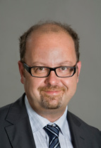 ORGANISATION STYRELSE Jonas Svantesson, styrelseordförande Jonas Svantesson, född 1951, arbetar sedan 2005 inom konsultföretaget Svantesson Management AB med affärsutveckling, styrelseuppdrag och