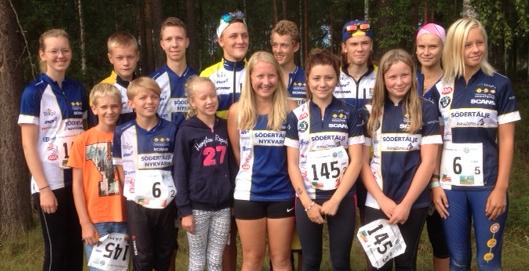 Bild: SNO:s två lag på ungdomens Jukola i Kankanpää cirka två timmar från Åbo Aktiviteter 2014 1.