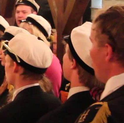 EVENEMANGSKALENDERN Februari Fredag 27.2: DIAS-gillets månadsmöte Klockan 12.00 Tekniskas Salar Lördag 28.2: DIFF Åbo årsmöte och -fest 2015 Klockan 18.00-22.