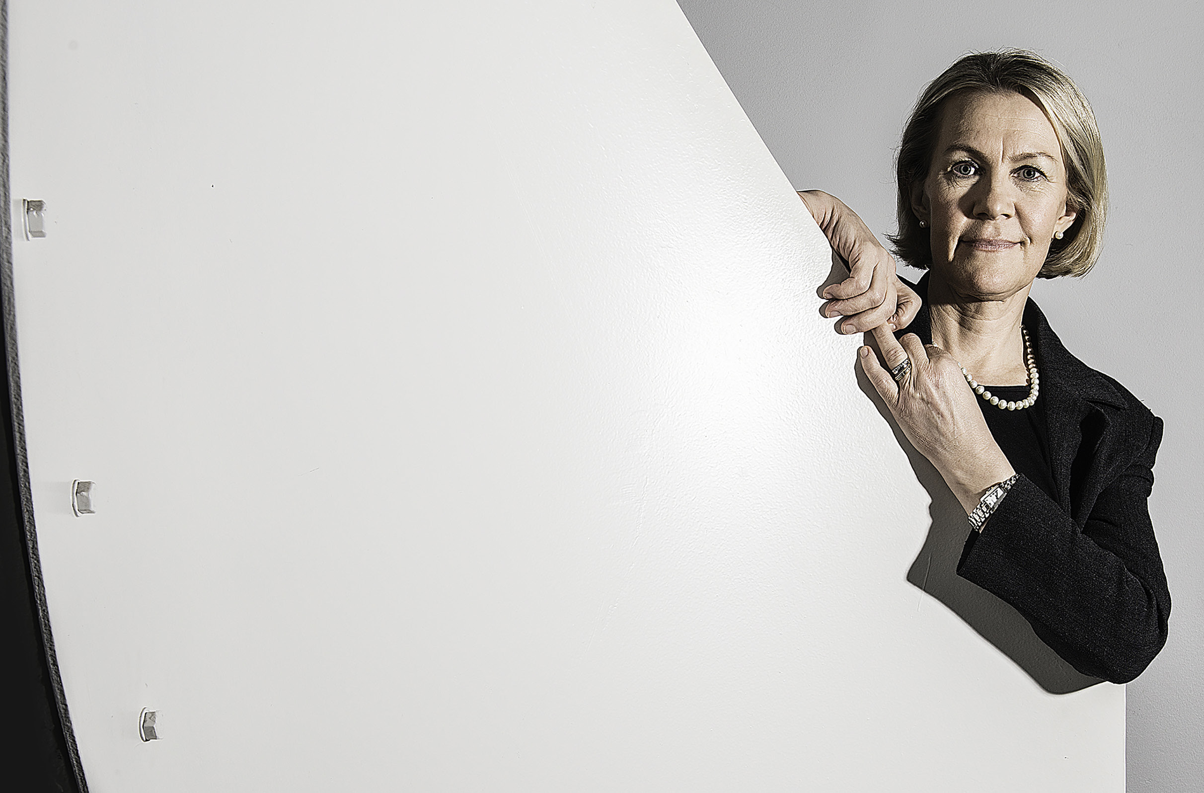 raffinaderi i Borgå. I dag arbetar hon främst med att se till att det finns extern finansiering för forskning och innovation.