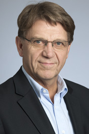 Arne Ferstad, styrelseledamot Ferstad har varit ansvarig för Baxter Healthcares affärer i Norden och Beneluxländerna samt President för EMEA Baxter Renal Division.