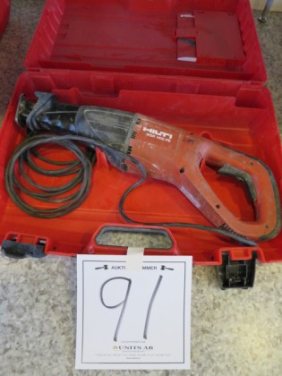 Fogspruta Hilti HDE 500-A22, ej laddare och batteri 1056-084 Avslut: 11:50 Feinsåg FMM 250Q 1056-085 Avslut: 11:51 1 Fogspruta Panasonic 1056-086 Avslut: 11:52 1 100.