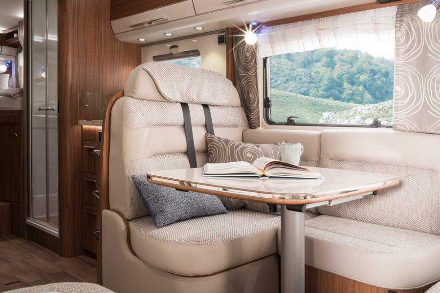 The illustrations are for example purposes only, and may feature optional extras, accessories and vehicle decorations which are not supplied as standard.
