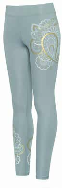 FITNESS WOMEN 139:- TOPP LYSELL. Art 26149 Topp med cold shoulder i svalt, elastiskt material. Metallicfärgade detaljer. MATERIAL: 90% polyester / 10% elastan 180 g/m 2. FÄRG: Svart. Vit.