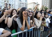 RELIGION - NÅGOT MEDFÖTT? Religionshistoriskt perspektiv: Religion verkar har uppstått i alla kulturer och i alla tider (men tagit sig väldigt olika uttryck). Varför?