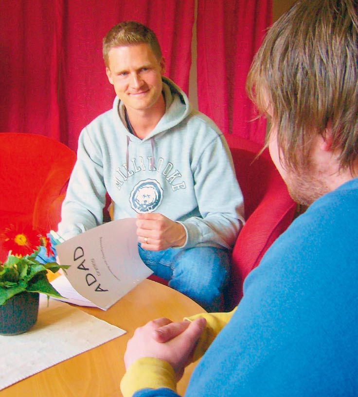 På Vilgot använder man ADAD- intervjuerna i utredningsarbetet Jörgen Ahr arbetar som biträdande enhetschef på akut- och utredningshemmet Vilgot utanför Skara.