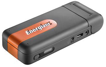 Figur 13 Nya produkter från Energizer, en solcellsladdare och en uppladdningsbar EnergiStick På CES-mässan presenterades även flera andra solcellsladdare och en kombinerad sol- och vinddriven
