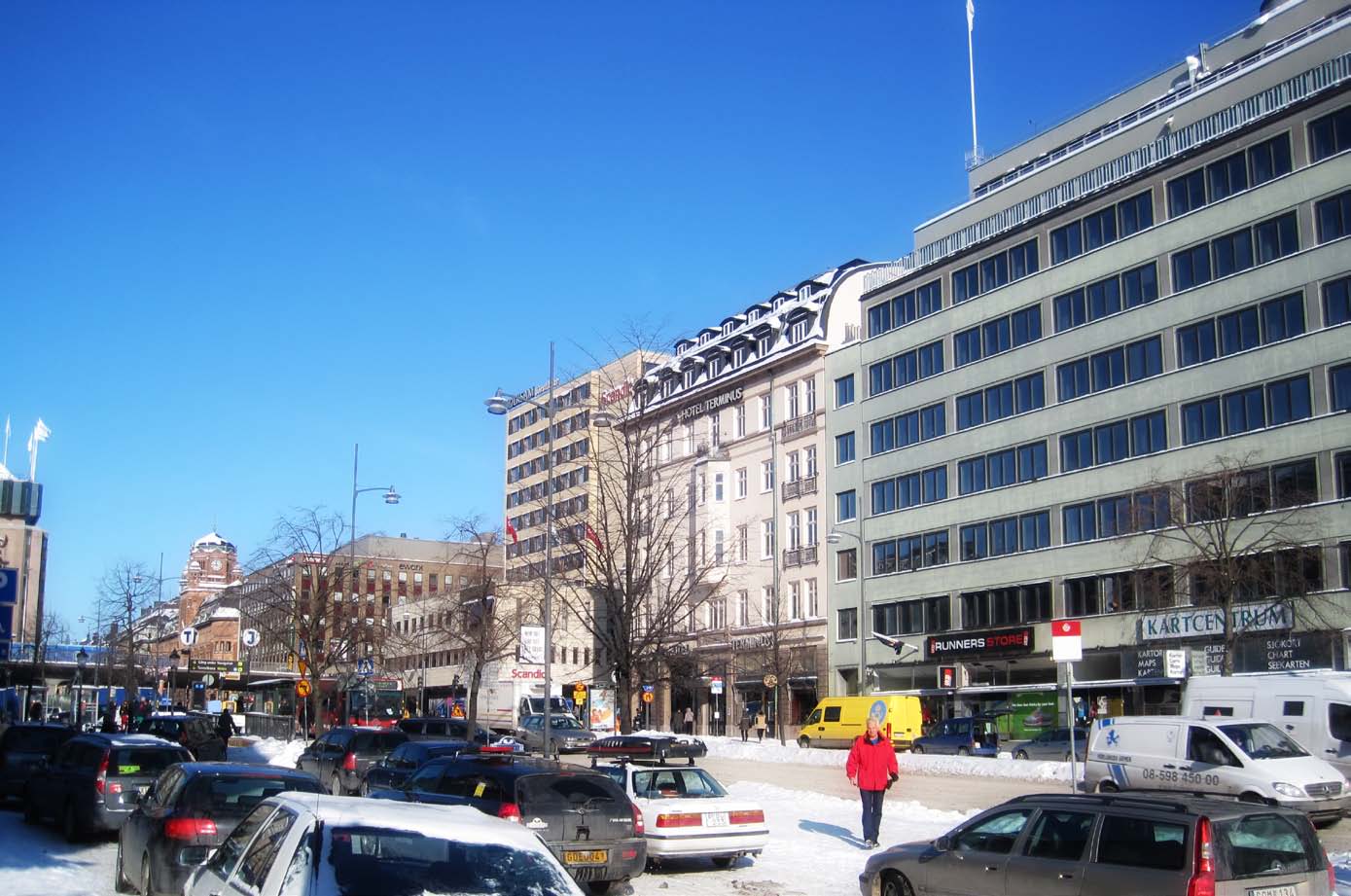 STADSBILDSANALYS 5. VY FRÅN VASAGATAN Centralplan är en viktig plats ur kommunikationshänseende.