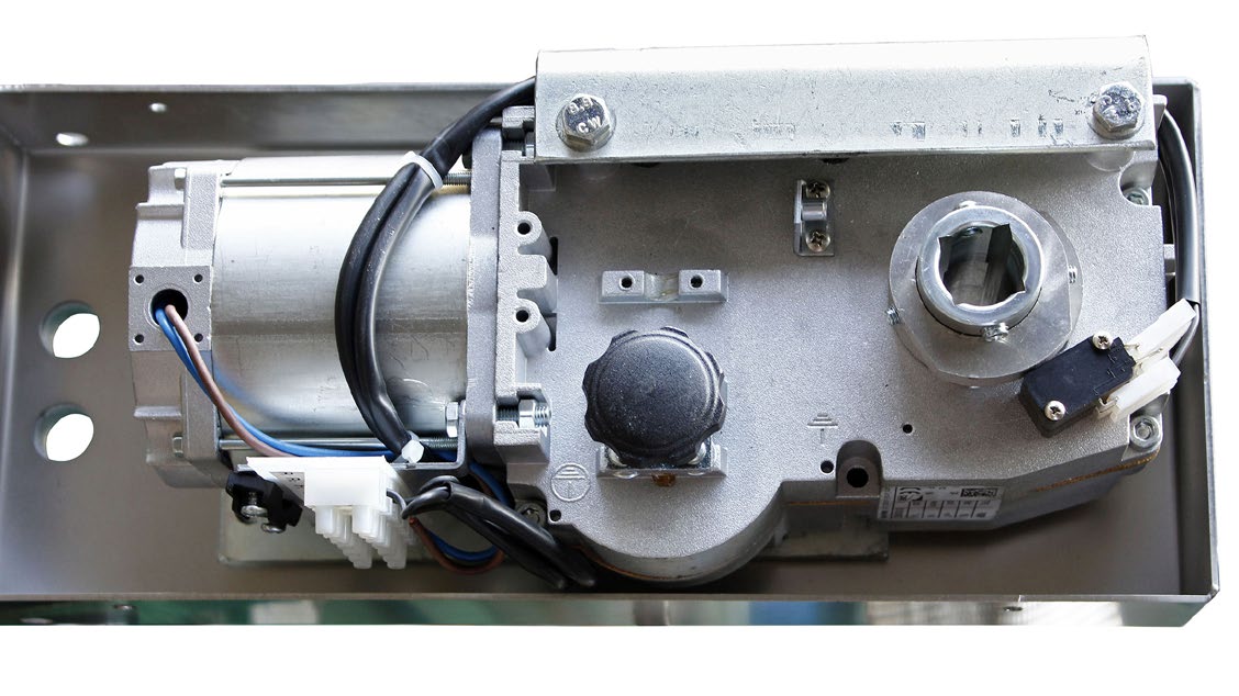Montage av slaggrindsmotor F1024-S Kontrollera att alla detaljer finns med enligt bild och förklaring nedan 1 10 4 9 3 5 Bild 1 8 2 7 6 Komponentförklaring till bild 1 ovan 1. Motor 24V DC 2.