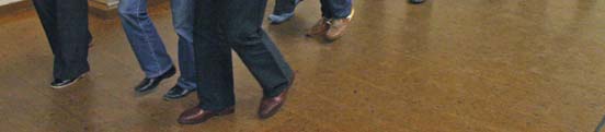 Sid 1 http://spangafolkdansgille.se Nya tag Det sägs att det är motström i folkdansfåran, trots att det flödar av intresse för Let s dance och Dansbandsgalan.