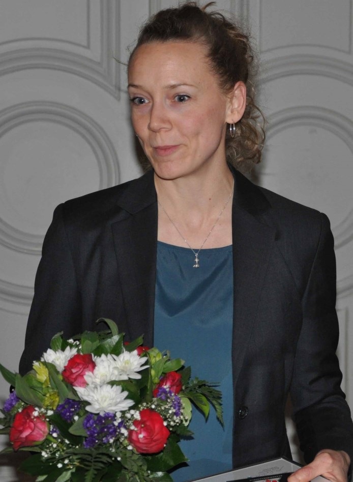 Årsmöte 2013 Ett 30-tal medlemmar inkl. ett antal medföljande hade mött upp till Trängklubbens årsmöte den 7 mars som sedvanligt genomfördes på Kavallerimässen på f.d. K1.