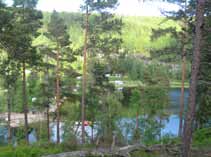 5. Ragneruds camping Förutsättningar Allmänt Befintlig campingplats vid norra änden av Ragnerudssjön. Privat markägare. Större delen av nuvarande område omfattas av områdesbestämmelser från 1997.