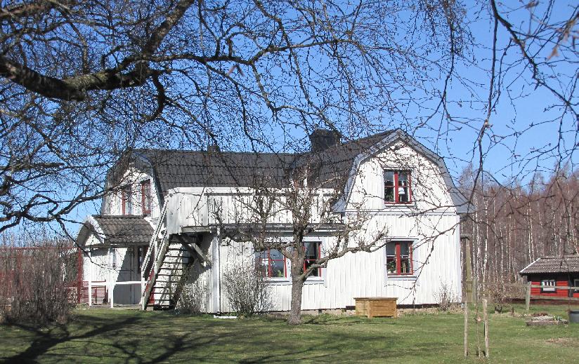 Annan bebyggelse Slutarp (Ödegården/Backgården) 1:16 Lundhem Avstyckat 1917. Hus från c:a 1920. Kända ägare: Gustaf Verner Lundin 191743, Nils Persson / Lindqvist m.fl.