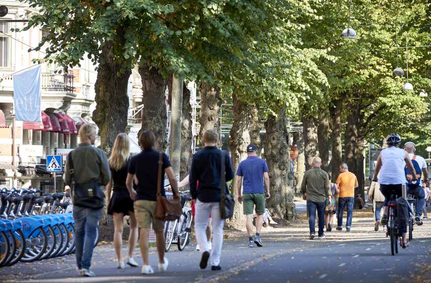REGION VÄST Göteborg Fem största fastighets ägarna STORGÖTEBORG* Taxerad yta tkvm Castellum 951 Wallenstam 429 Platzer 421 Balder 416 Vasakronan 389 * Följande kommuner ingår i Storgöteborg: