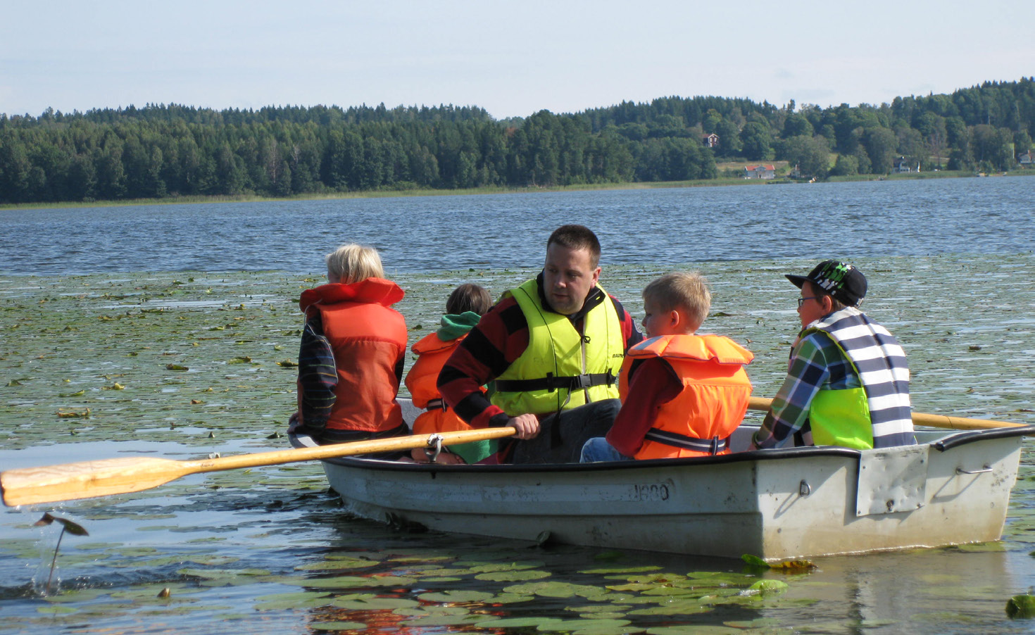 sommarläger vecka 33 För barn som i höst börjar årskurs 4-7 har vi ett läger 18-21 augusti, precis innan skolstarten. Välkomna att följa med! Vi träffas torsdagen den 18 augusti kl. 09.