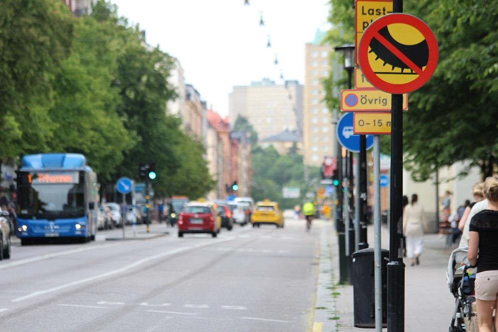 Utvärdering av dubbdäcksförbud på Kungsgatan och Fleminggatan Effekten på luftkvaliteten, emissionerna till luften samt