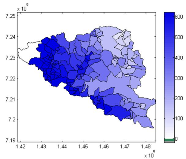 Figur 17: (Vänster) Rumsligt interpolerade markradarmätningar av snövattenekvivalent (mm) för Kultsjöns och Ransarns tillrinningsområde (mätningar 2011-03-24) och (höger) medelvärdesbildade data för