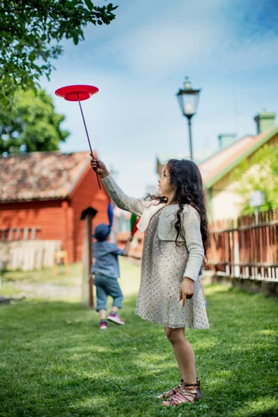 Bildspråk i digitala medier I digitala medier gäller Sigtuna kommuns allmänna bildspråk. I profilerande bilder, så som toppbilder, används med fördel kontrasterande bilder.