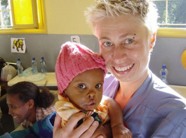 Under verksamhetsåret 2015/2016 har Operation Smile globalt utfört 14 568 kirurgiska ingrepp på 11 954 patienter och genomfört 166 medicinska uppdrag på 90 orter i 28 länder.