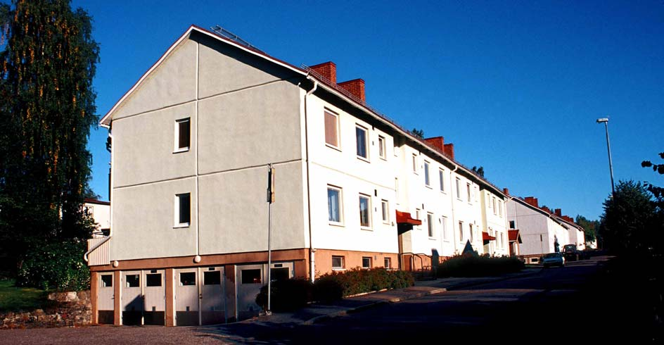 Förmedling och anvisning av bostäder I vårt län är det endast Hofors som har kommunal bostadsförmedling. I de flesta, åtta kommuner, har de allmännyttiga bostadsföretagen egen kö.