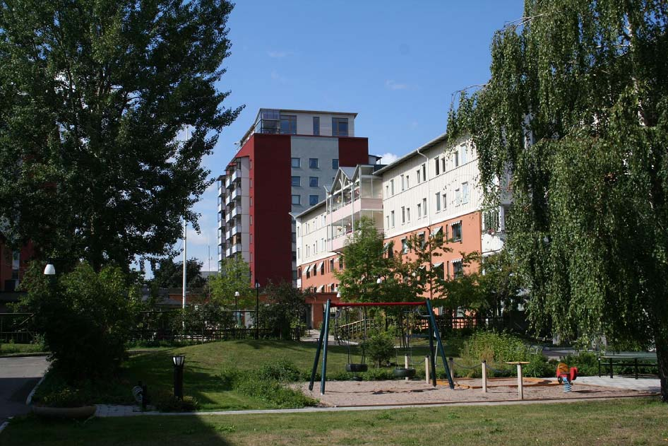 boendet. Gävle, Hudiksvall och Söderhamn arbetar särskilt för att förbättra förhållanden i utsatta bostadsområden 21.
