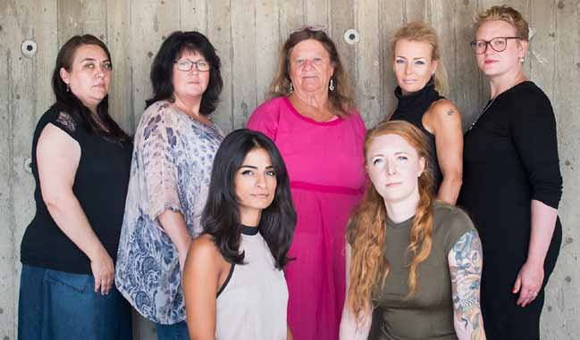 Roks styrelse, överst från vänster: Veronica Ljushammar, Lotta Holmberg, Wiveca Holst, Malin Olsson, Elisabeth Björk. Sittande från vänster: Zozan Inci och Beatrice Unander-Scharin.