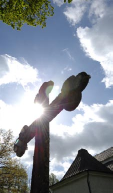 PÅSK I FÖRSAMLINGARNA Palmsöndag 29 mars: Vägen till korset kl 11 Högmässa, Svärdsjö kyrka kl 15 Familjegudstjänst, Envikens kyrka Annandag påsk 6 april: Möte med den uppståndne kl 10.