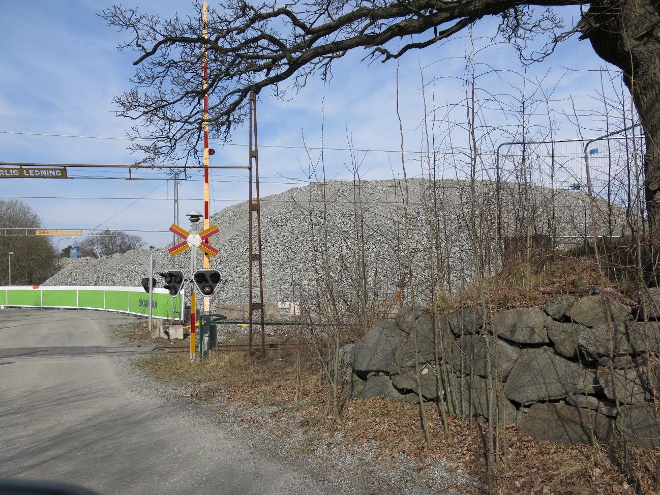 Figur 1 Exempel på en inklädd krossanläggning.