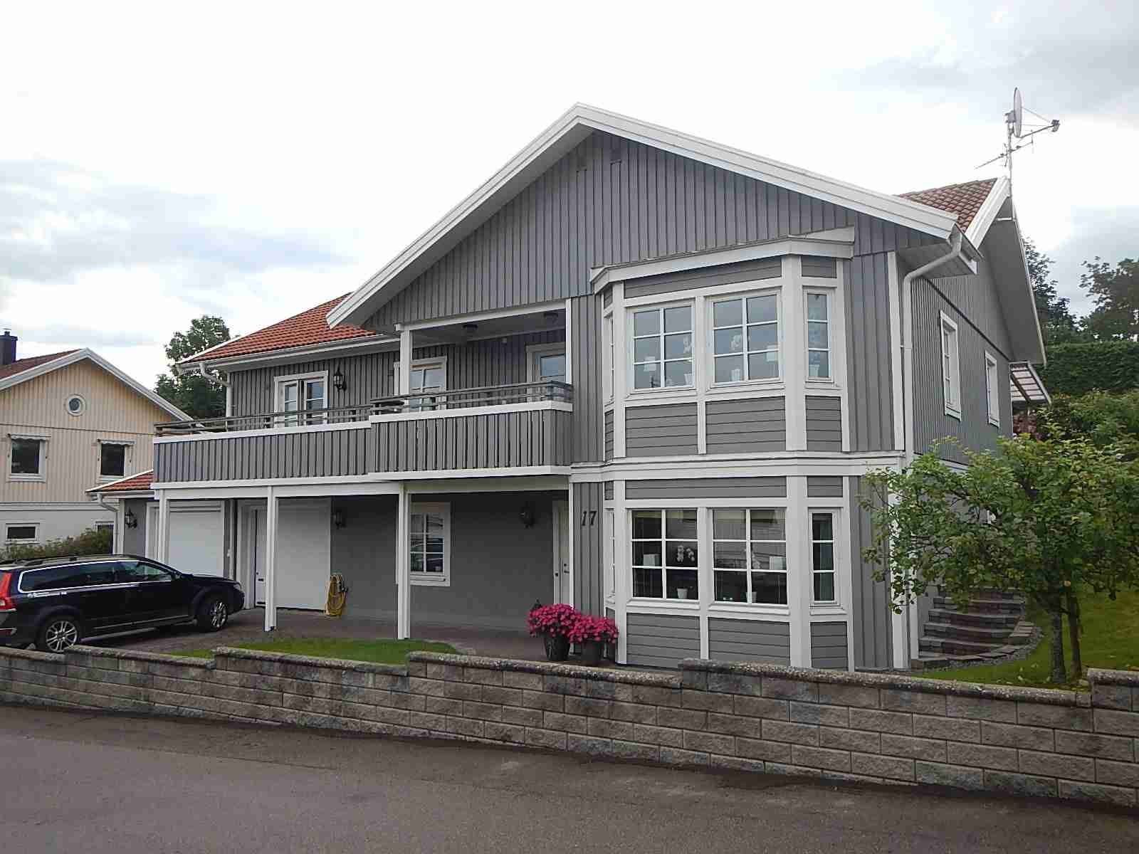 ÖVERLÅTELSEBESIKTNING Linköping Vreta Klosters Berg 3:55 Blackbäcksvägen 17, 590 77 VRETA KLOSTER Uppdragsnummer: 8350