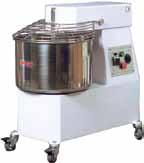 Bagerimaskiner C.P är kända för sin höga kvalitet på bageriutrustning runt om i världen. Deggrytorna är byggda av mycket kraftig plåt med motorer av högsta kvalitet och driftsäkerhet.