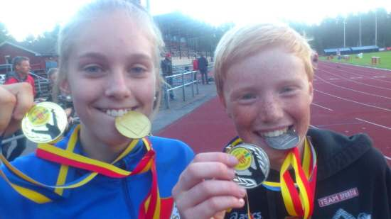 F13 200m 30,35 - klubbrekord F11! Saga Bolmgren -03 F11 60m 9,20 - klubbrekord F10! Guld F11 600m 1.51,11 - klubbrekord F10! Lovisa Ewerblad -03 Brons F11 Höjd 1,33 - klubbrekord F10!