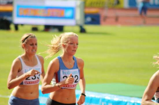 Folksam Grand Prix, Karlstad 23/7 2013 2013-07-25 19:54 Anna krossade klubbrekordet på 1500m! Helena Silvander rapporterar: Anna har idag sprungit 1500 meter i Karlstad GP. Hon sprang i B-heatet.