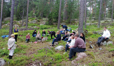 14 Allemansrätt Text: Mikaela Strömberg-Schalin Allemansrätten är ett rättsområde som har synts i rubrikerna på senare år.