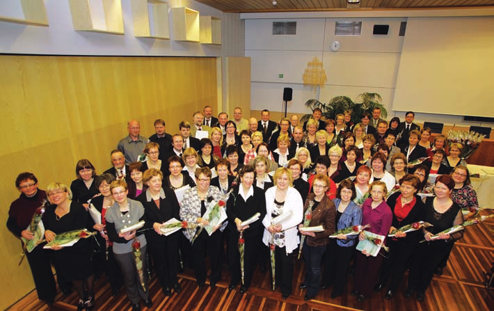20 år i kommunal anställning Aho Juha, mätningsman Andersson Piia, byråsekreterare Annelin Annika, storhushållskock Anttila Markku, rektor Aspvik Aulikki, städare Björkgren Pia, barnträdgårdslärare