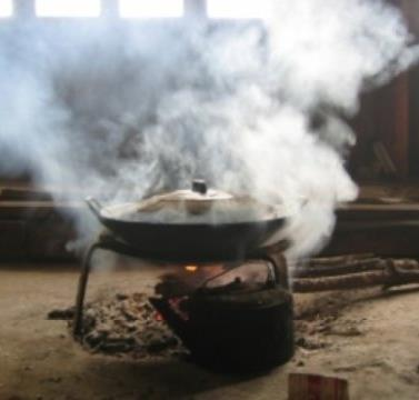Källor för Black Carbon-Sot i Arktis Arktiska länder Eldning av ved och kol för uppvärmning Öppen eldning