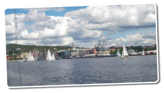 Mässor / Uppvisning Botniabanans invigning 28 augusti Botniabanan invigs med en rullande invigning med hans majestät konungen. Start i Kramfors via Örnsköldsvik, Nordmaling och slutligen Umeå.