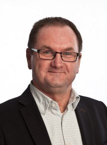 Trivsam Gård Ulf Lindahl Mäklare LRF Konsult Falkenberg 034629721 ulf.lindahl@lrfkonsult.se Gård med en bra storlek för boende eller mindre djurhållning med bra avstånd till Varberg.